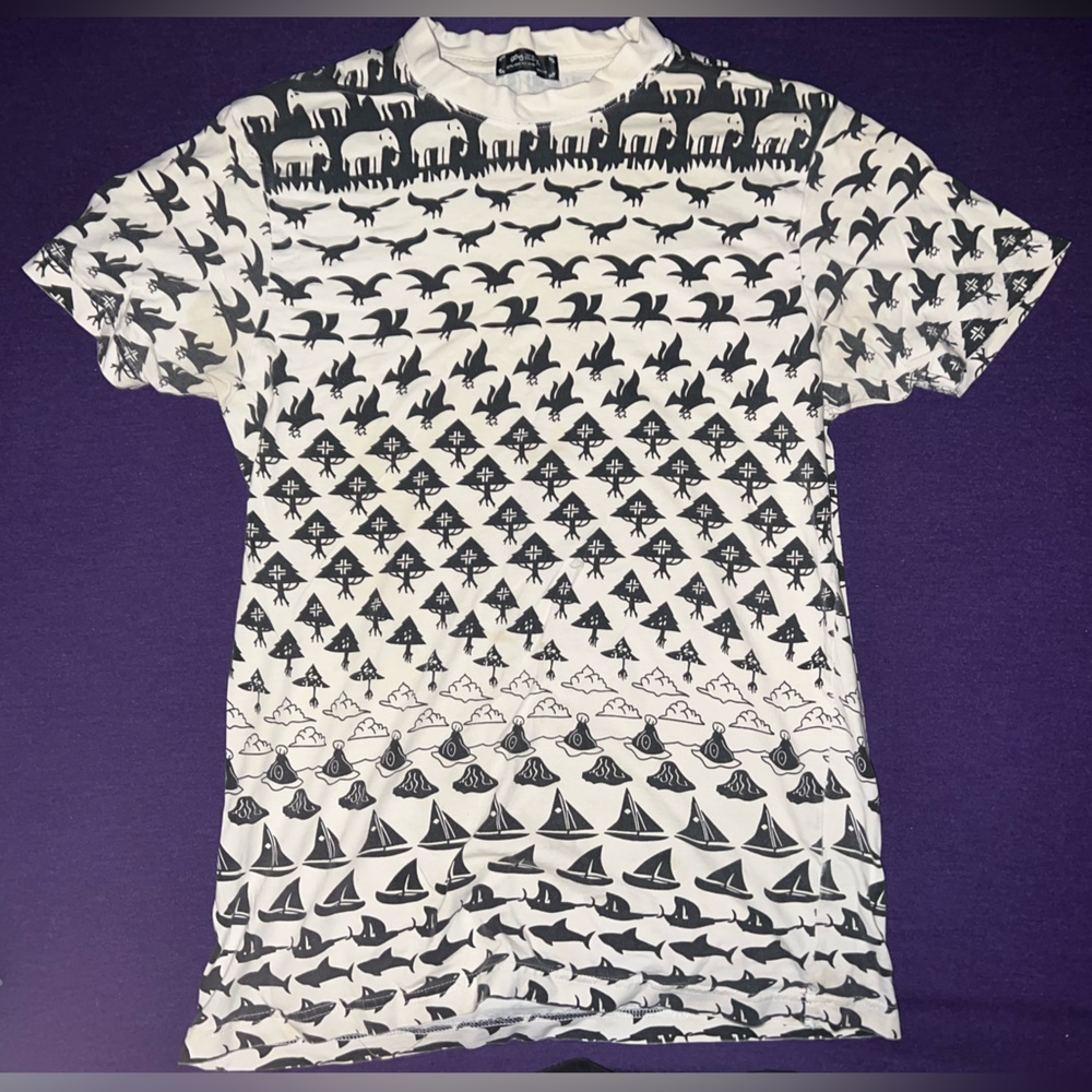 LRG Lifted Research Group T Tee Shirt Size L Mens Cotton All Over Print Pattern